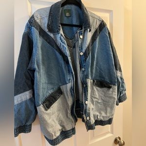 Oversized denim jacket.